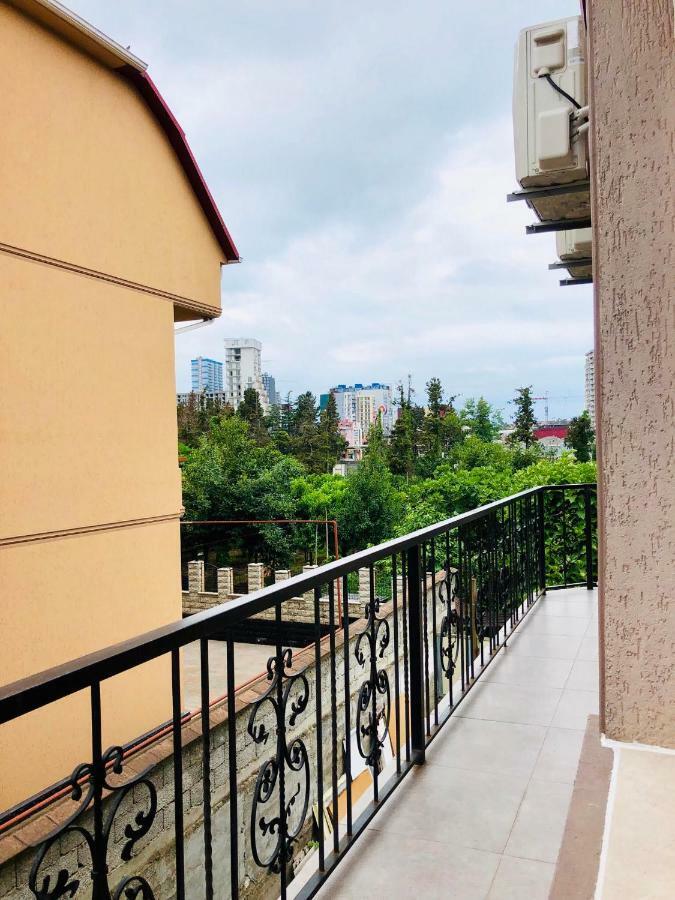 #Home-11 Batumi Eksteriør billede
