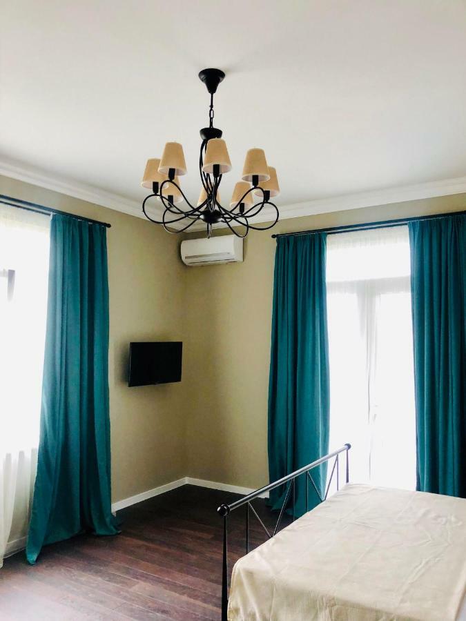 #Home-11 Batumi Eksteriør billede