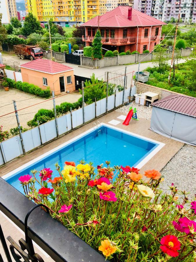 #Home-11 Batumi Eksteriør billede