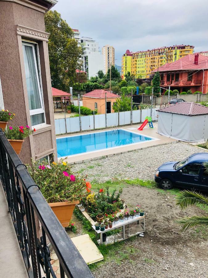 #Home-11 Batumi Eksteriør billede