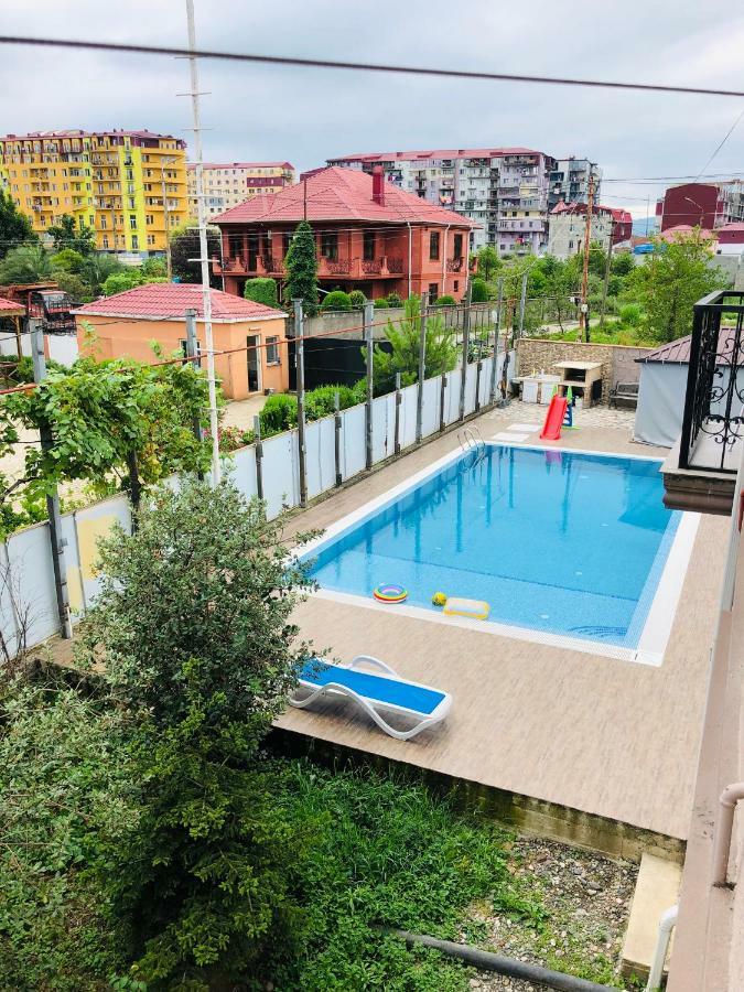 #Home-11 Batumi Eksteriør billede