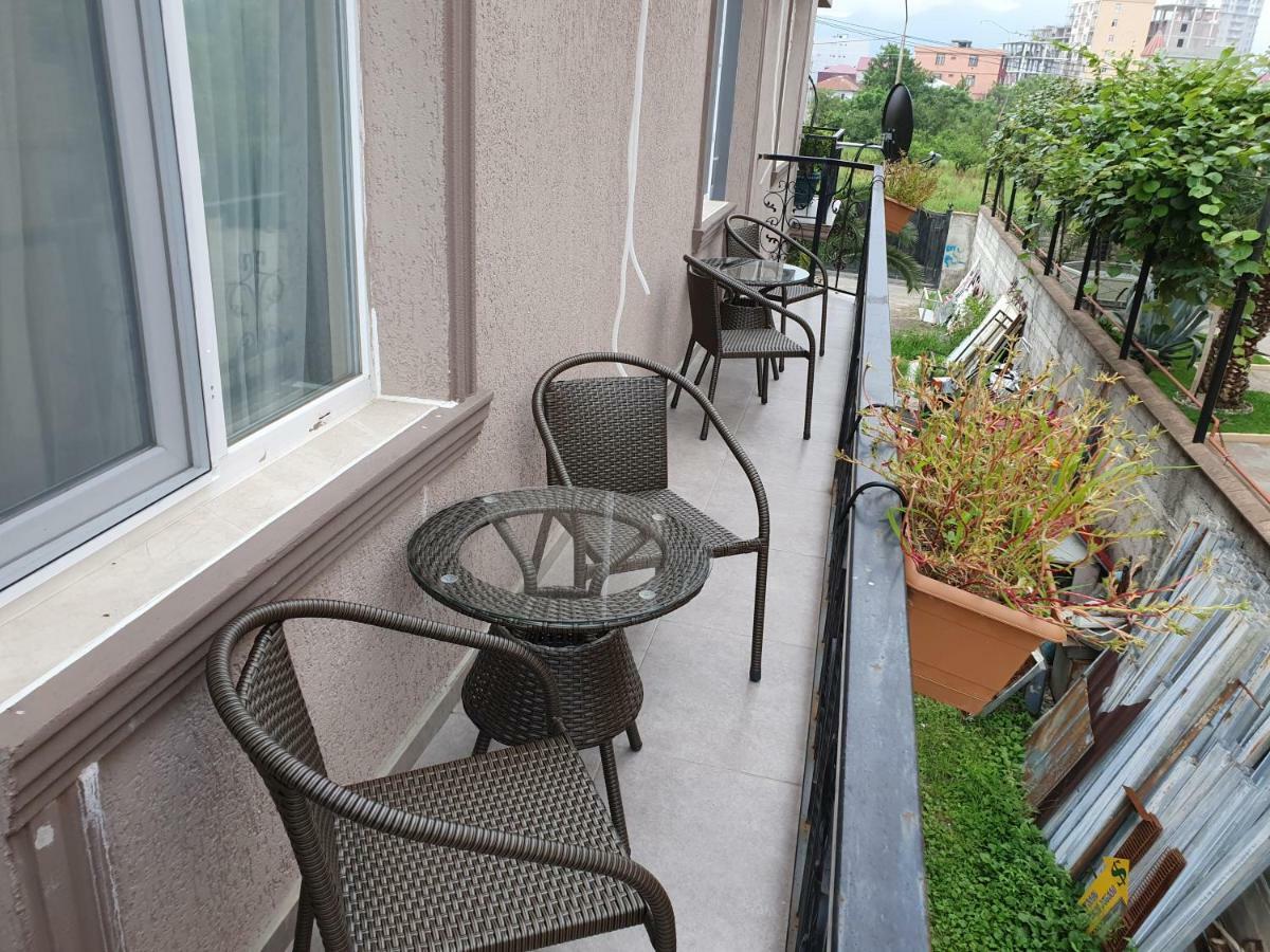 #Home-11 Batumi Eksteriør billede